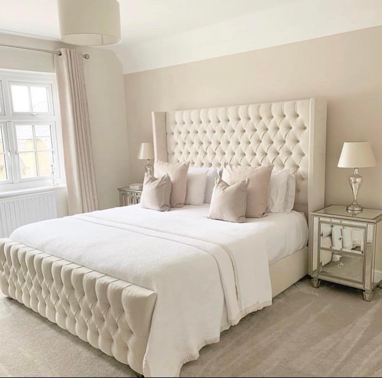 Tufted Upholstered Double Bed Frame